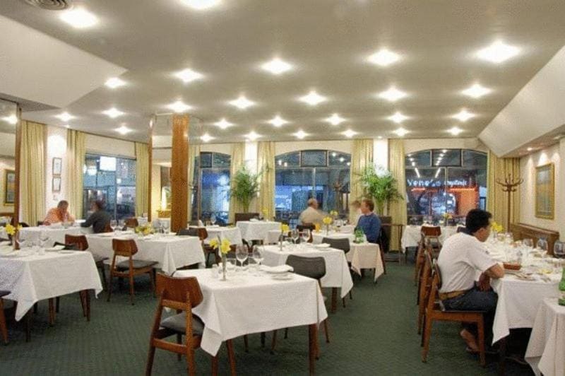 Hotel Cervantes - View 3