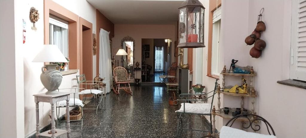 Hotel El Descanso - Main view