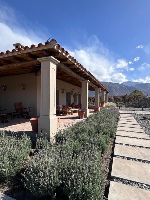 El Porvenir Wine Lodge - View 6