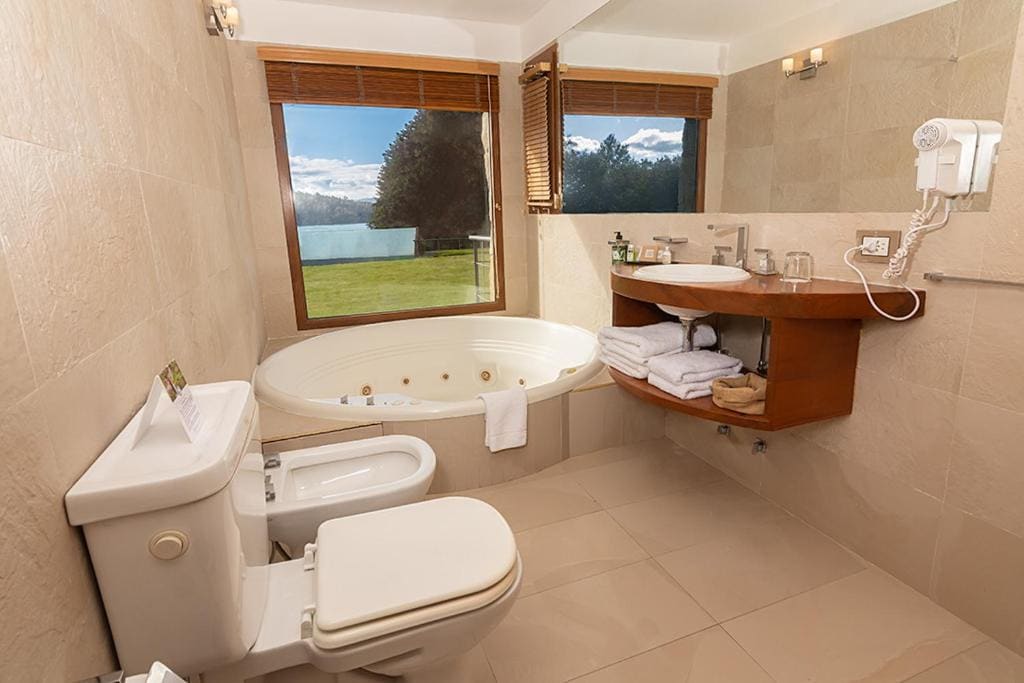 Rochester Bariloche Suites & Spa - View 6