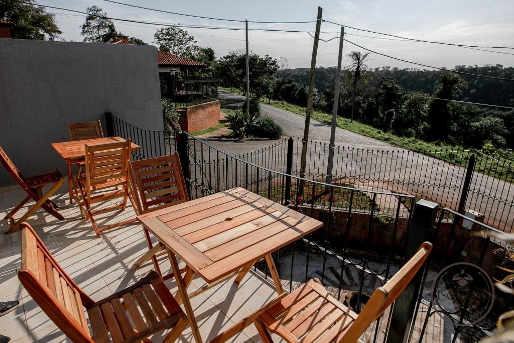 ISONDU Suites & Breakfast - View 6