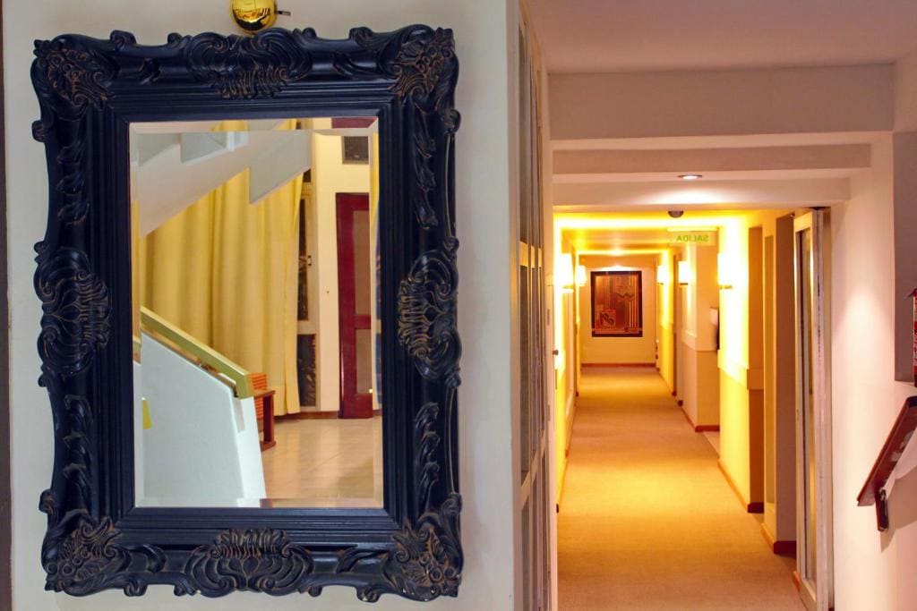 Hotel Libertador - Main view
