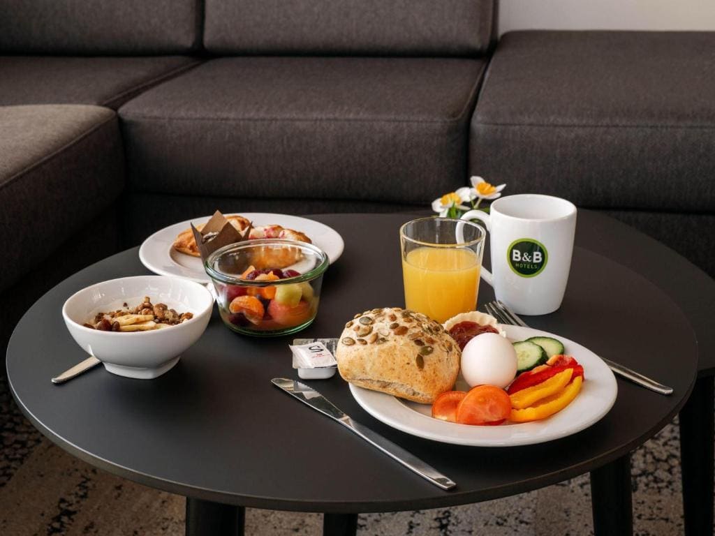 B&B HOTEL Salzburg-Süd - View 7