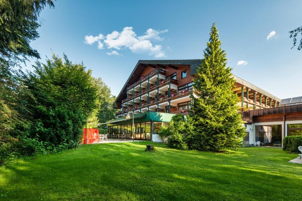 Alpenland St Johann - Main view