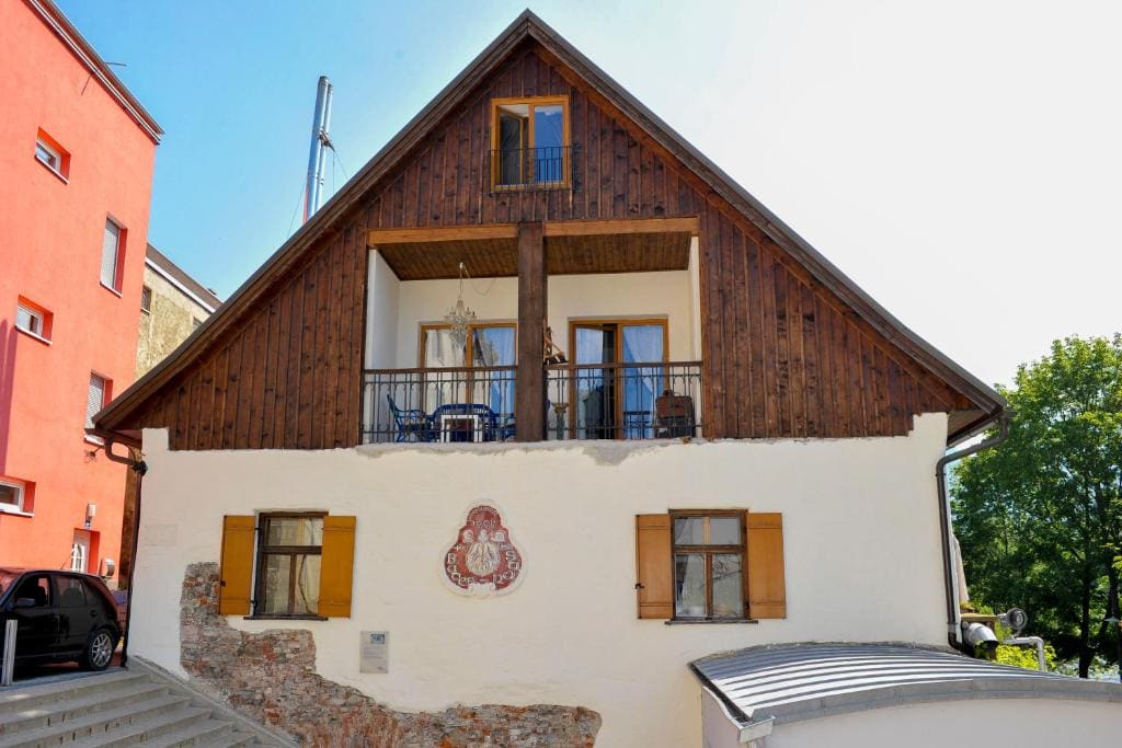Baderhaus - Main view