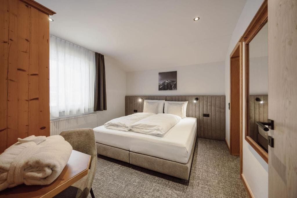 Hotel loj - our kind of place - View 7