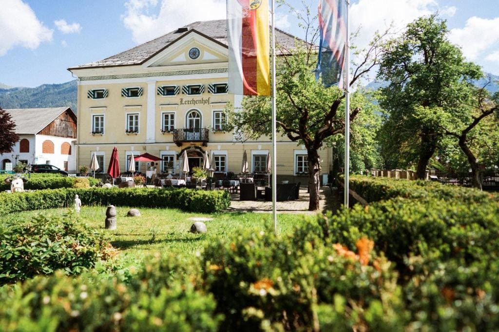 Hotel Schloss Lerchenhof - View 5