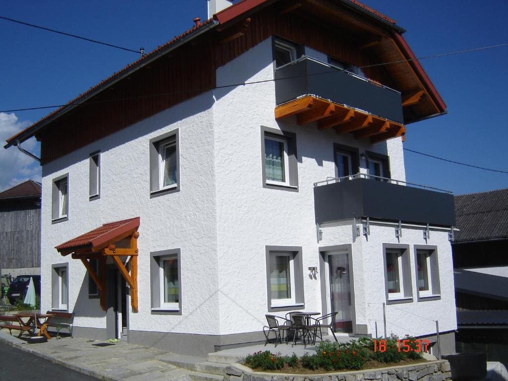 Biohof Stockinger - Main view