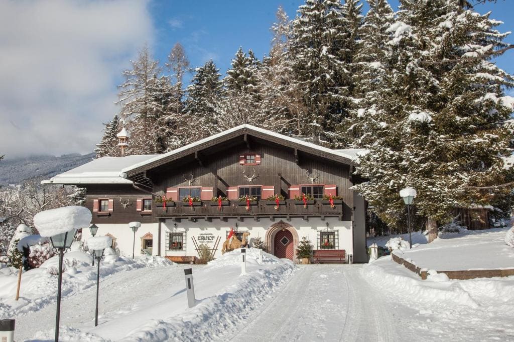 Der Erlhof Restaurant & Landhotel - View 4