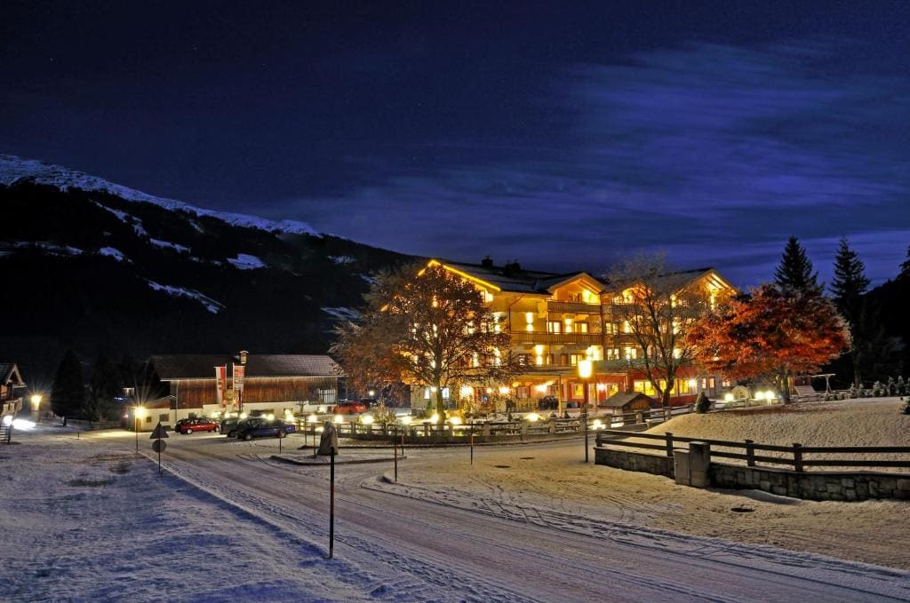 Hotel Grundlhof - View 2