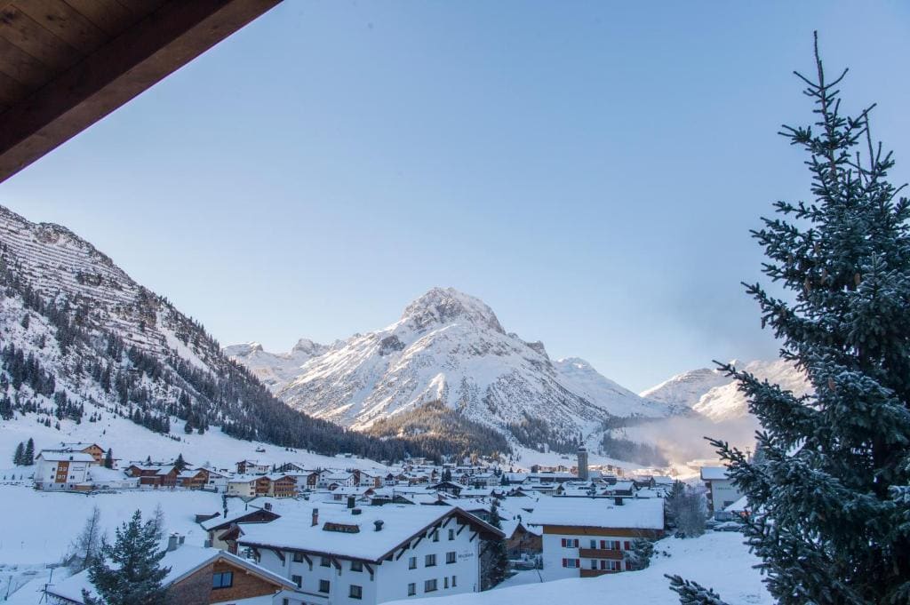 Das Bürstegg - View 4