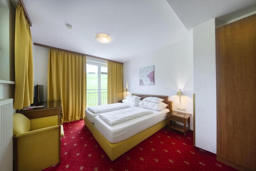 Hotel Friesacherhof - View 2