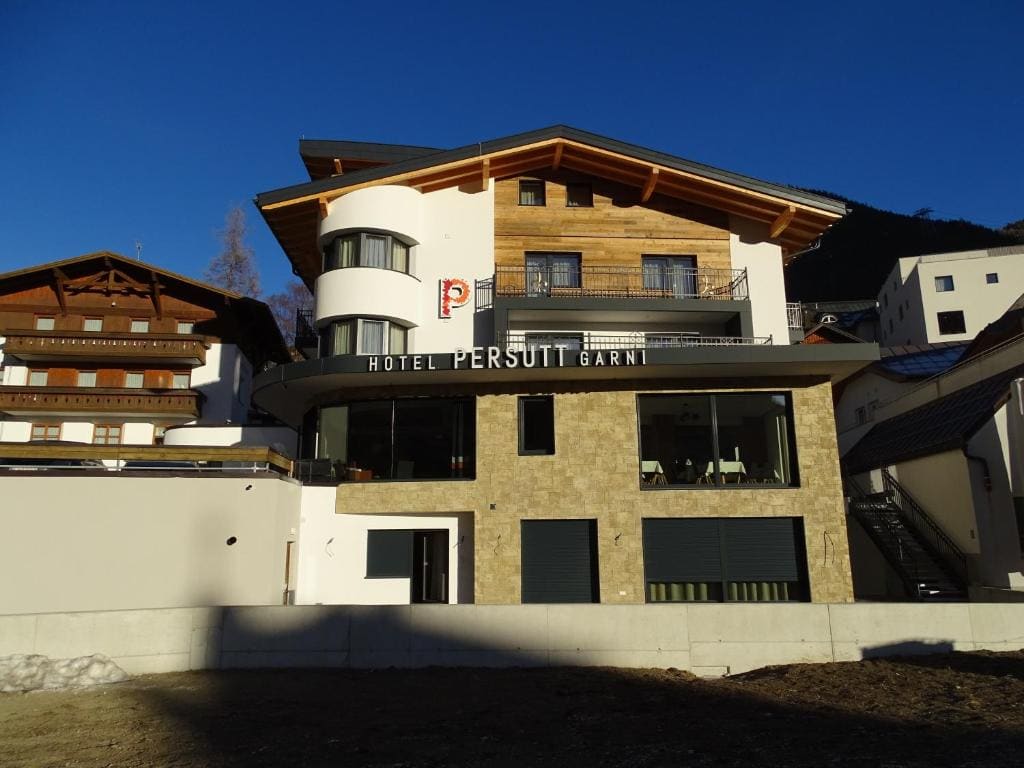 Hotel Garni Persutt - View 2
