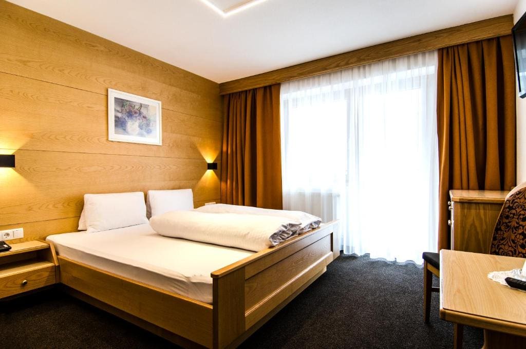 Hotel Garni Persutt - View 6