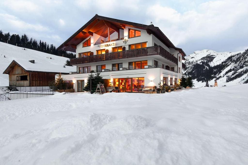 Hotel Schranz - Ski In & Ski Out - Main view