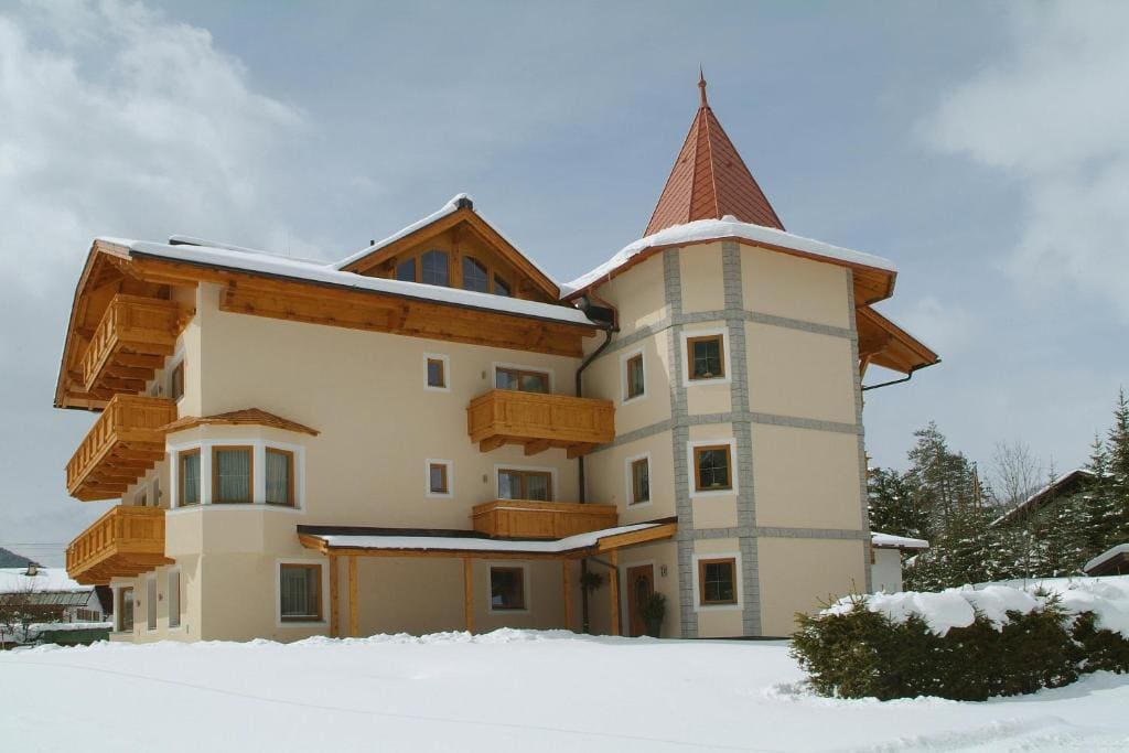Hotel-Garni Weidacherhof - Main view