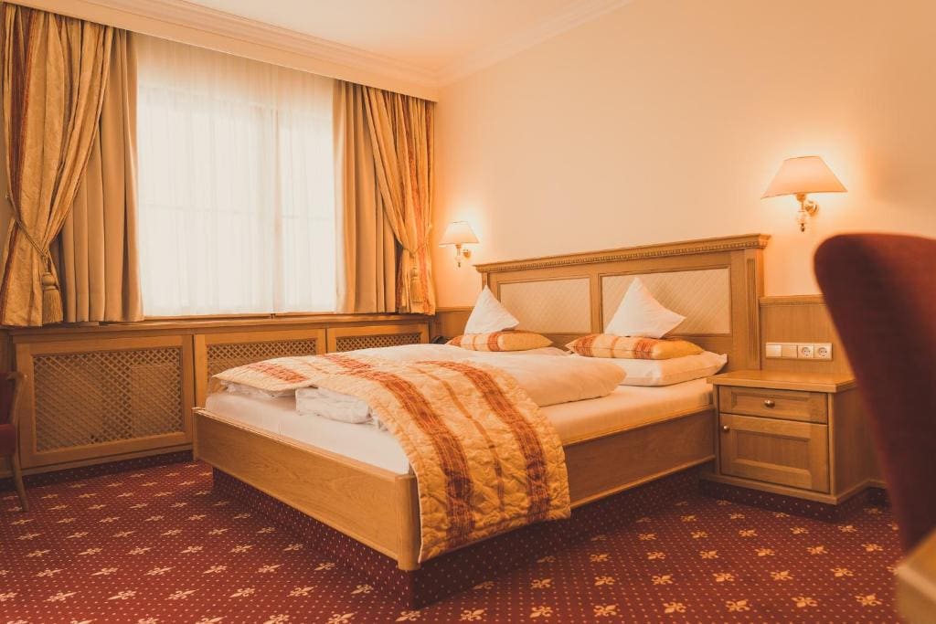 Gartenhotel Maria Theresia - View 7