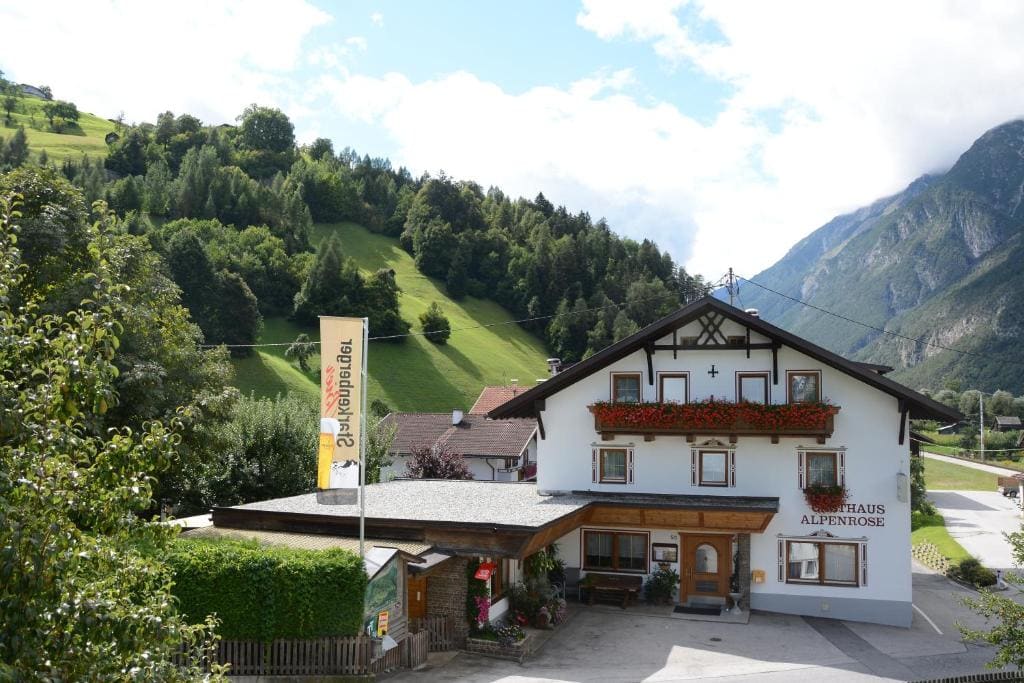 Gasthof Alpenrose - View 7