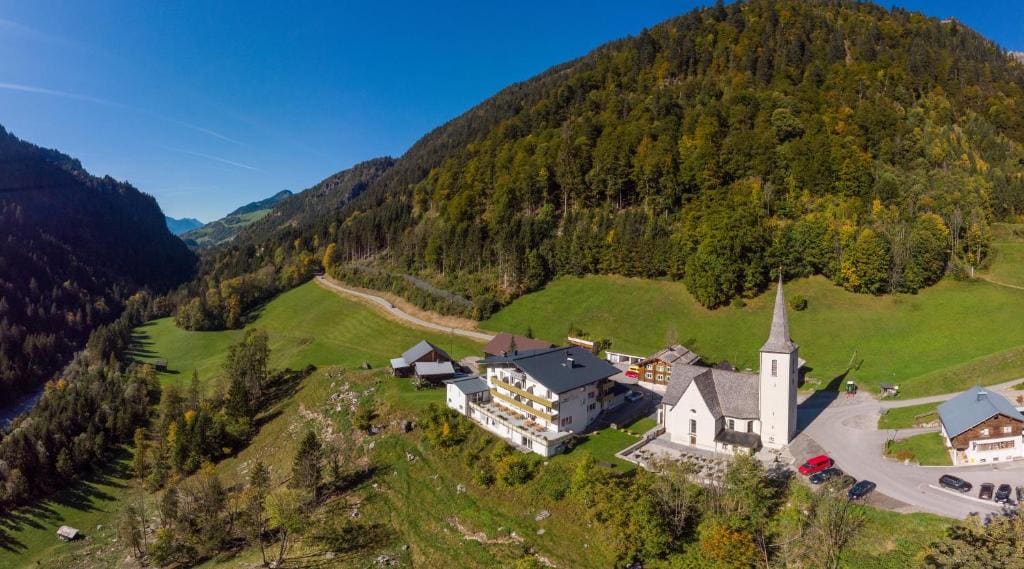 Hotel Gasthof KREUZ - View 6