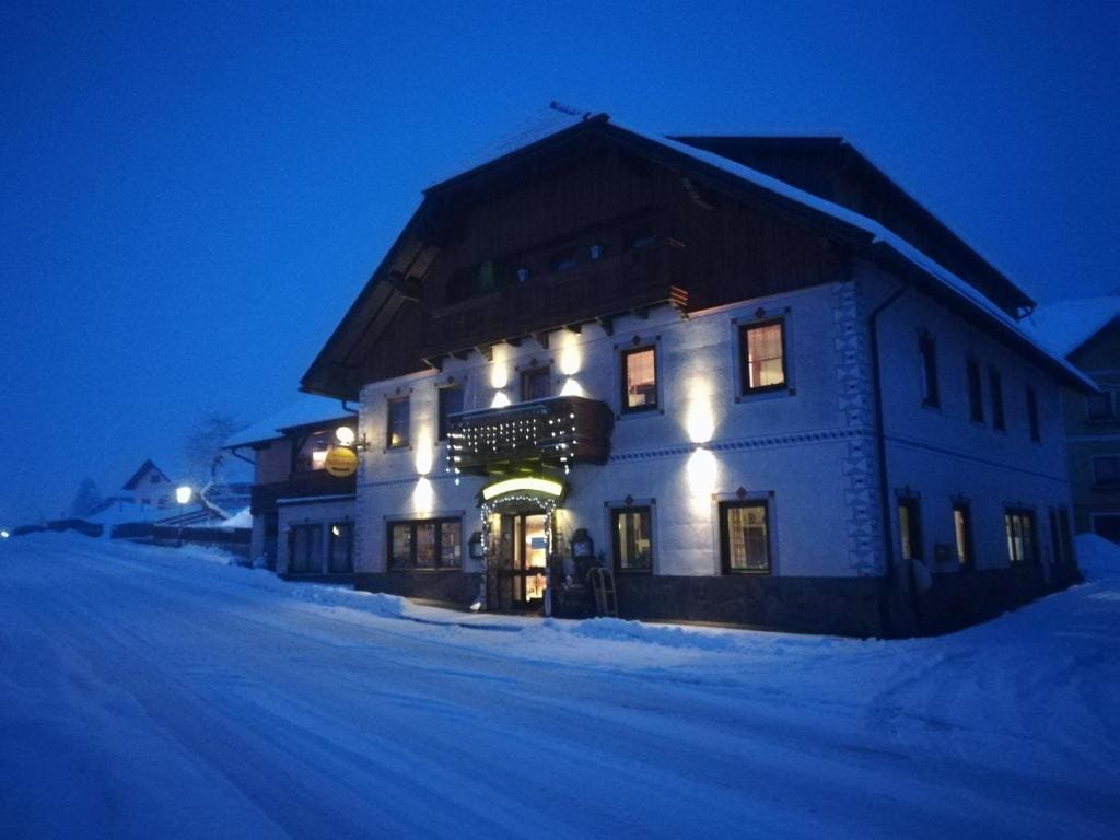 Frühstückspension Oberweissburg - View 3
