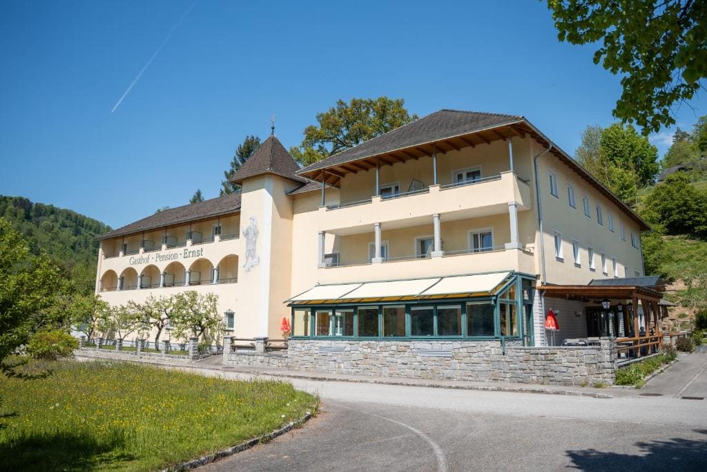 Gasthof - Landhotel Ernst - View 4