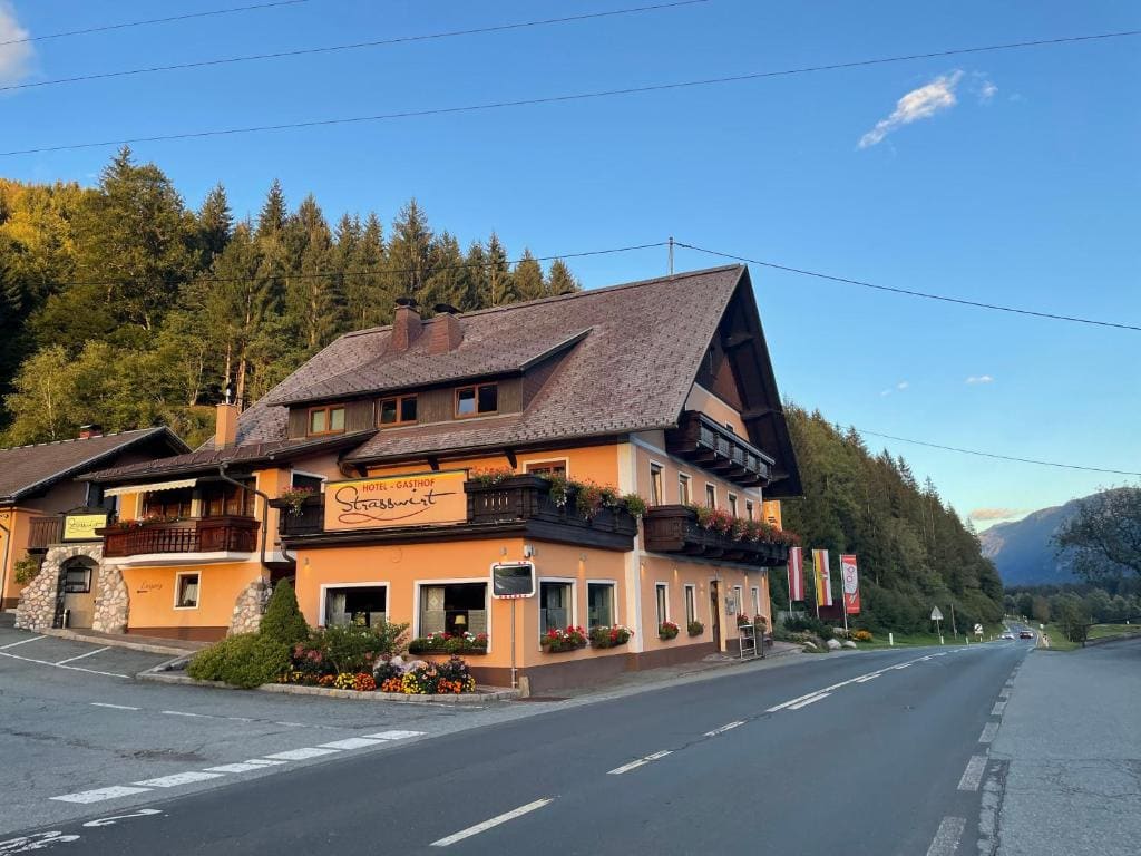 Hotel-Gasthof Strasswirt - View 7