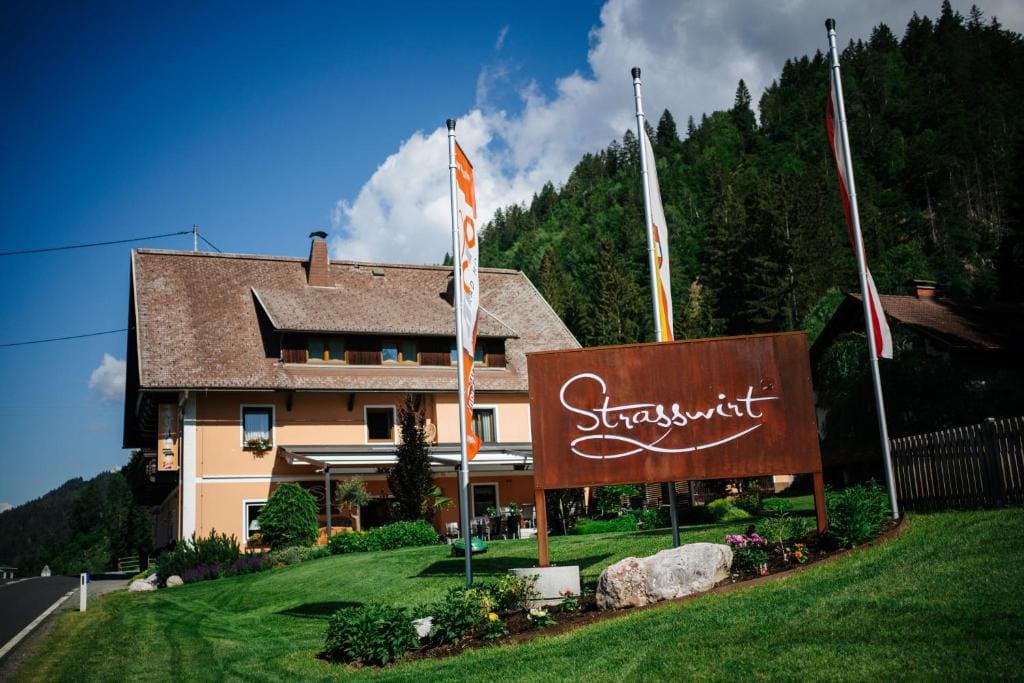 Hotel-Gasthof Strasswirt - View 4