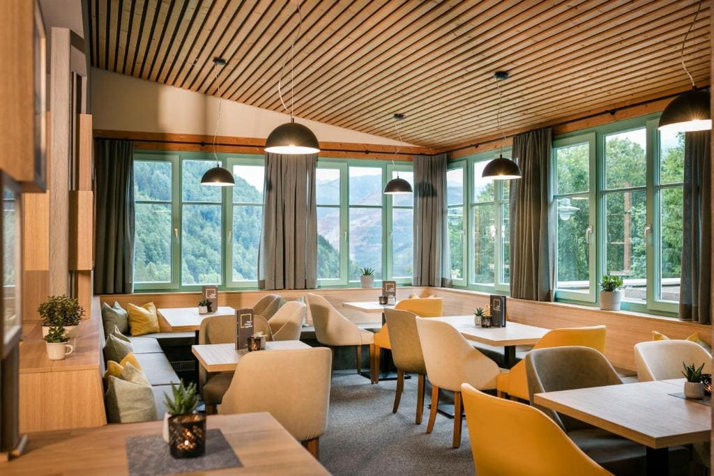 JUFA Hotel Eisenerzer Ramsau - View 3
