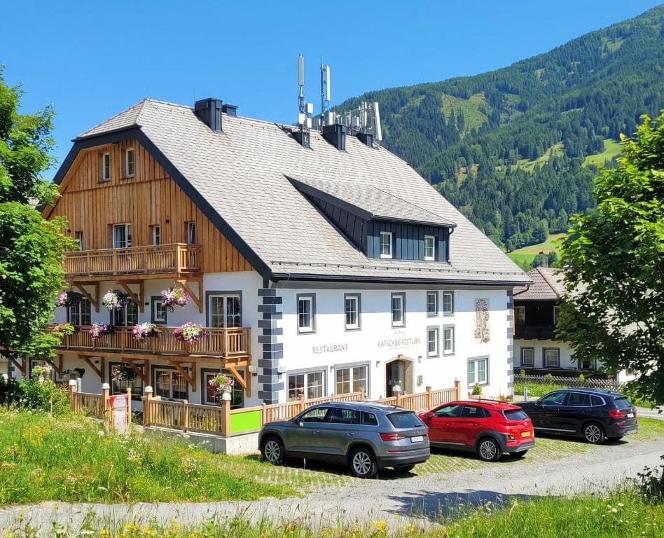 Katschbergstubn - View 2
