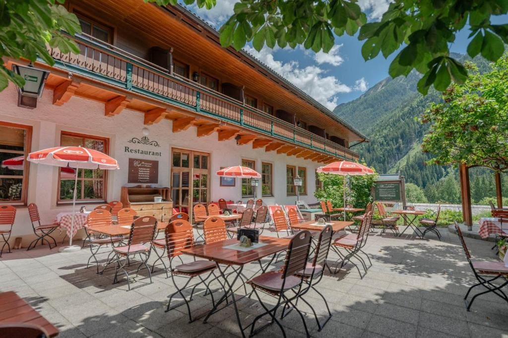 Hotel Krimmlerfälle - View 3