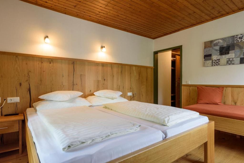Hotel Landhaus Ausswinkl - View 7
