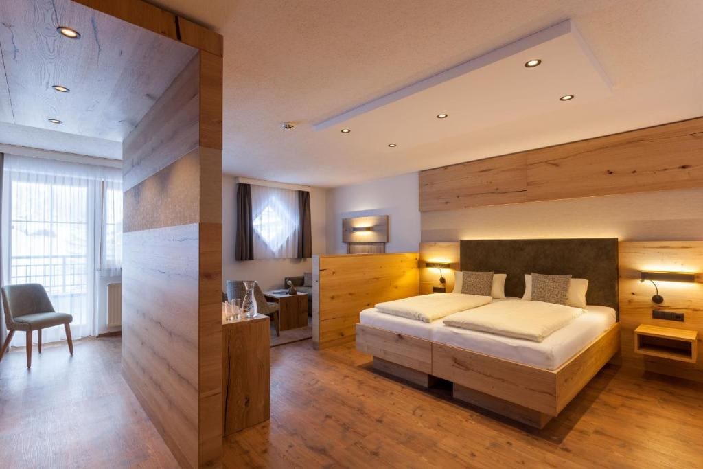 Hotel Luggi - View 2