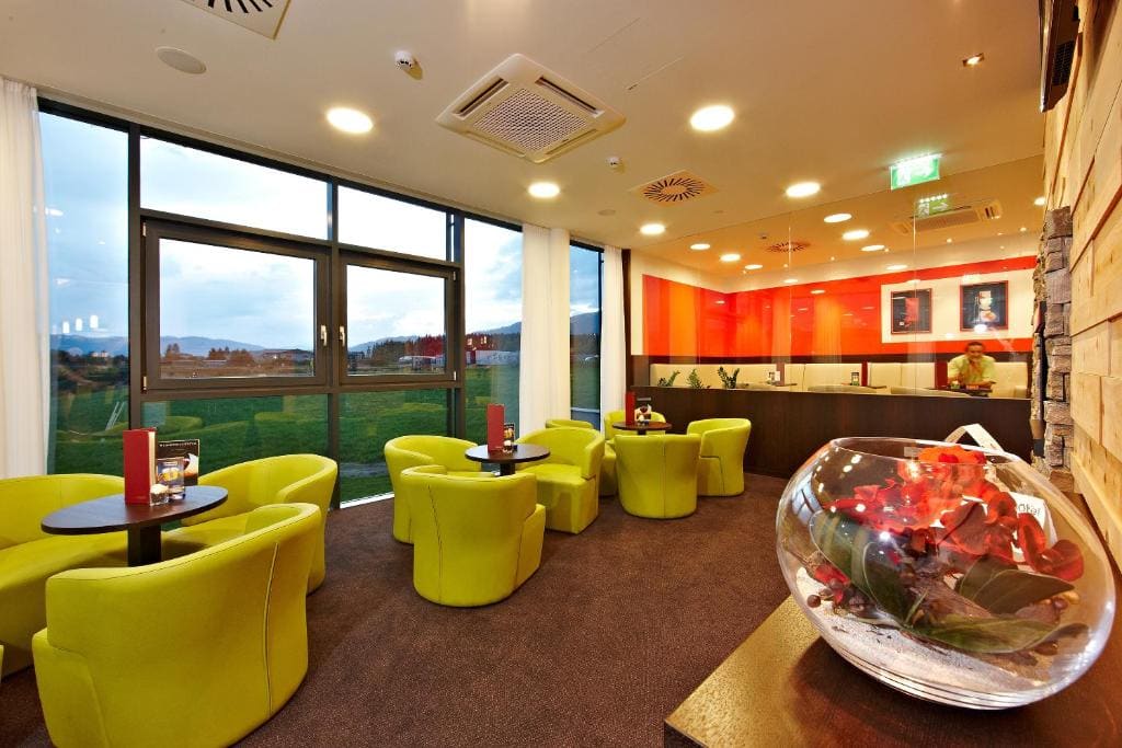 MT Hotel - View 4