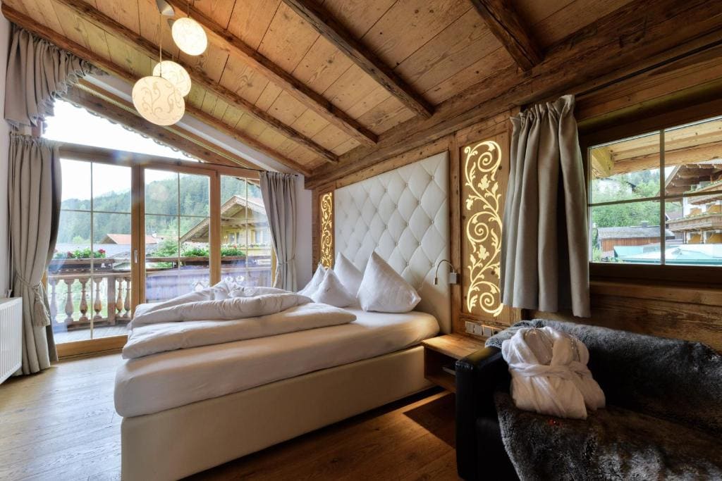 Oberlechtaler Hof Boutique Hotel - View 7