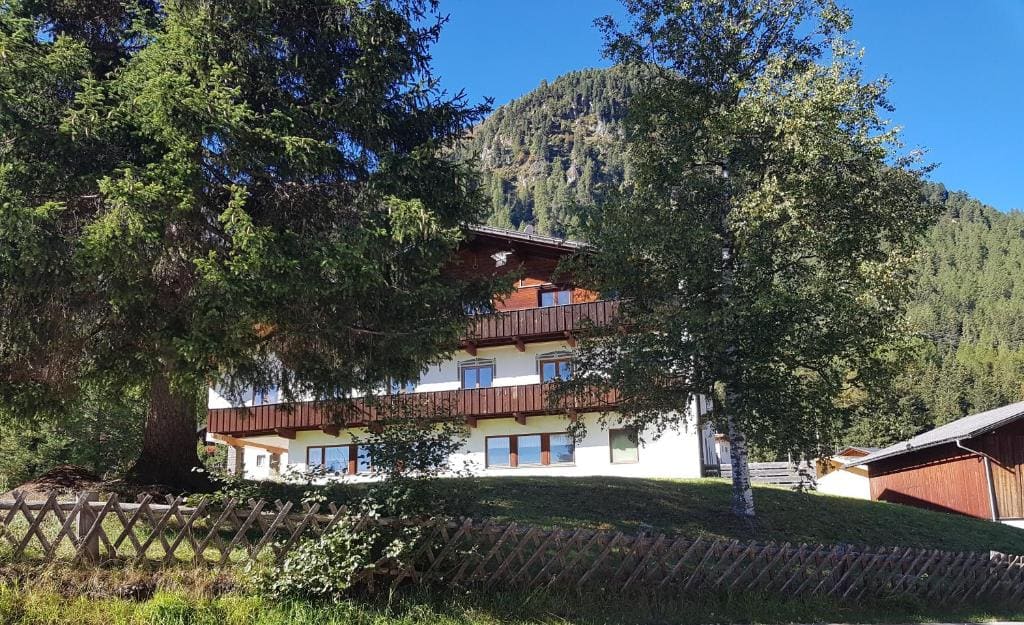 Pension Alpenrose - View 3