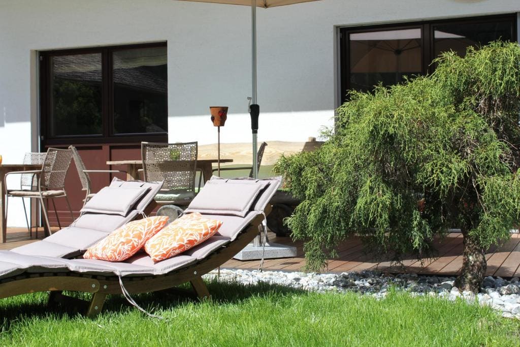 Valbella Bed & Breakfast - View 7