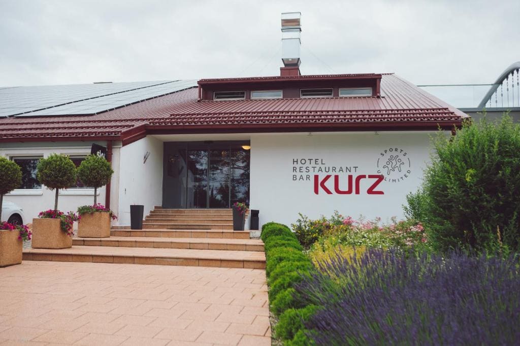 Sporthotel Kurz - Main view