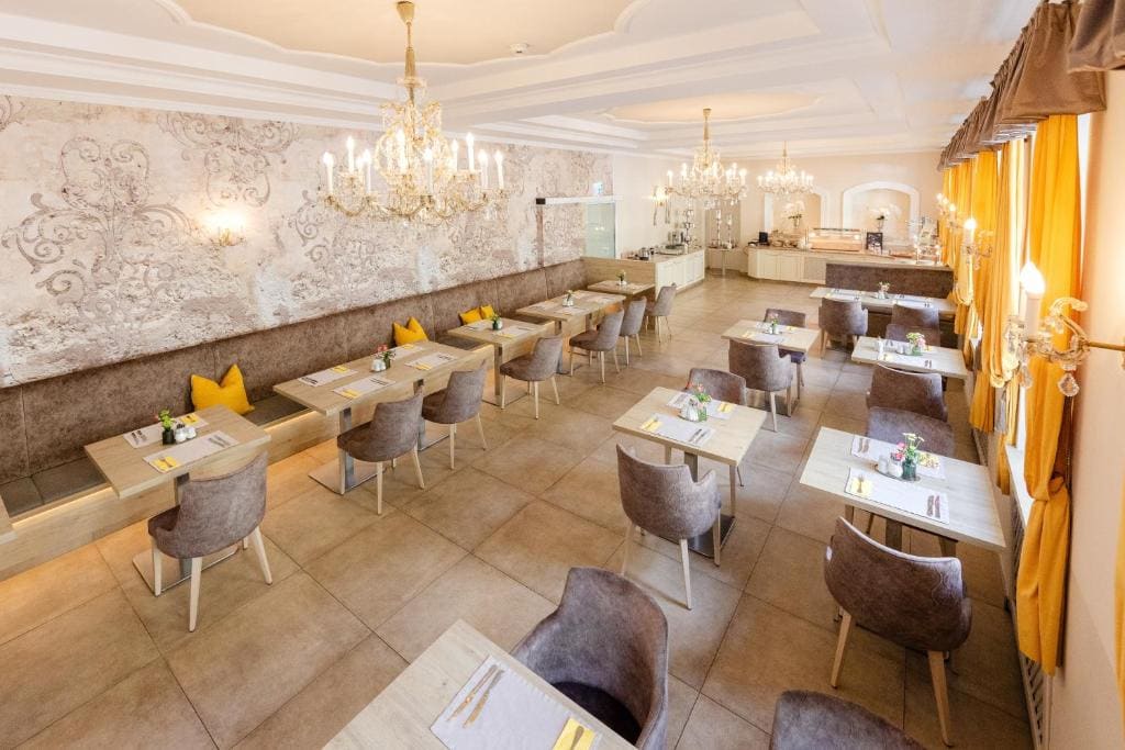 Hotel Unter den Linden - View 3