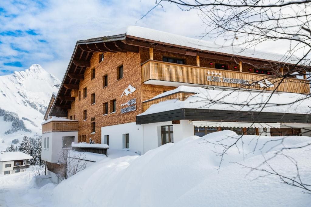 Hotel Walserberg - Main view