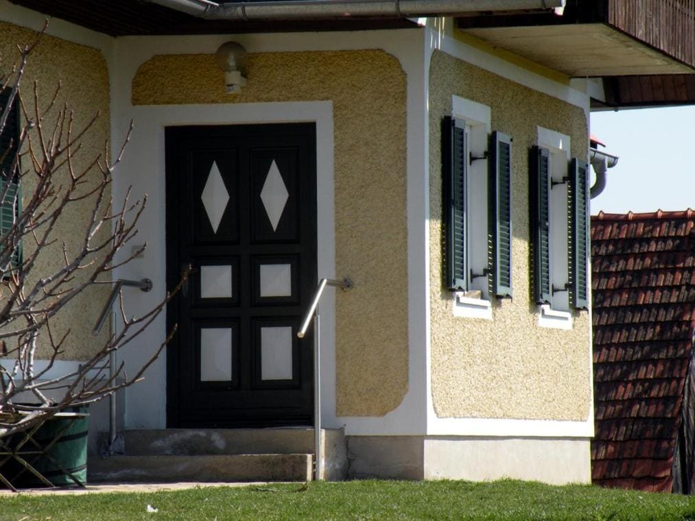 Weingut Albert, Familie Cramer - View 4
