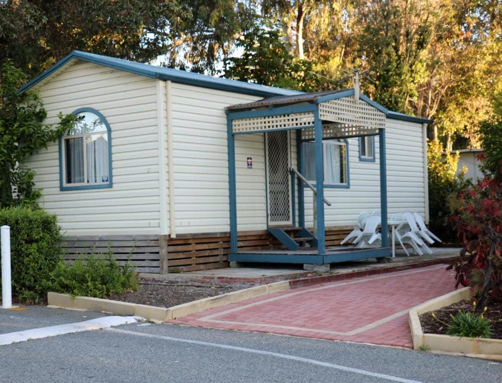 Acclaim Kingsway Tourist Park - View 7