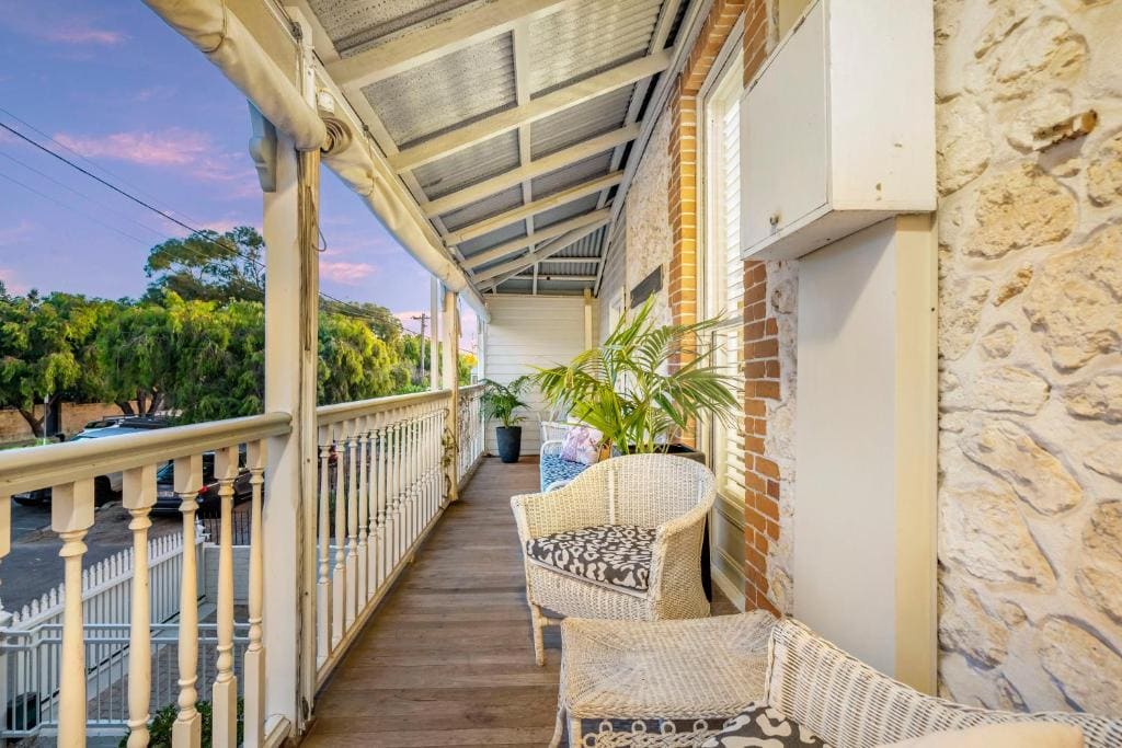 Accommodation in Fremantle - Main view