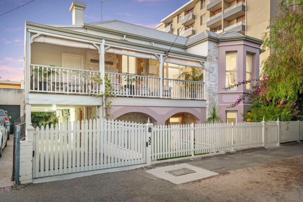 Accommodation in Fremantle - View 3