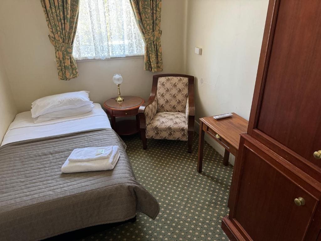American Hotel Creswick - View 7
