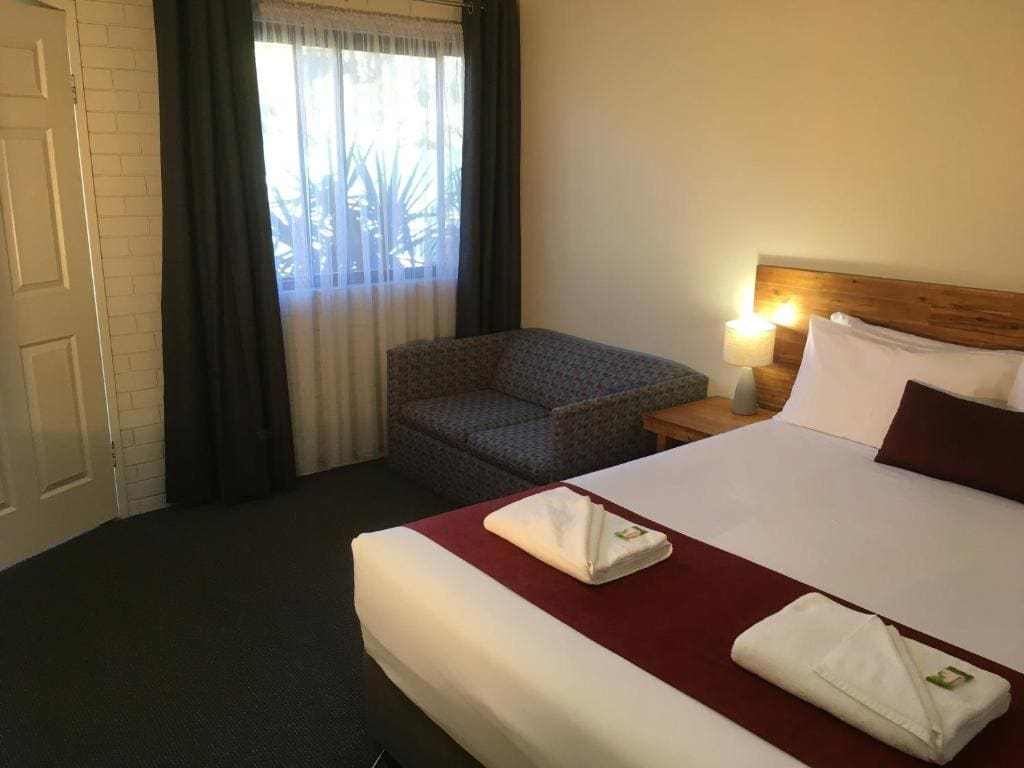 Atlas Motel - View 2