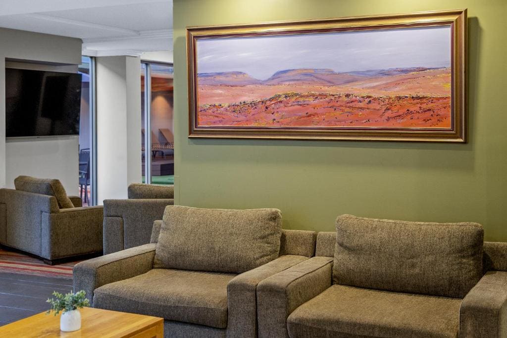 Stay at Alice Springs Hotel - View 7