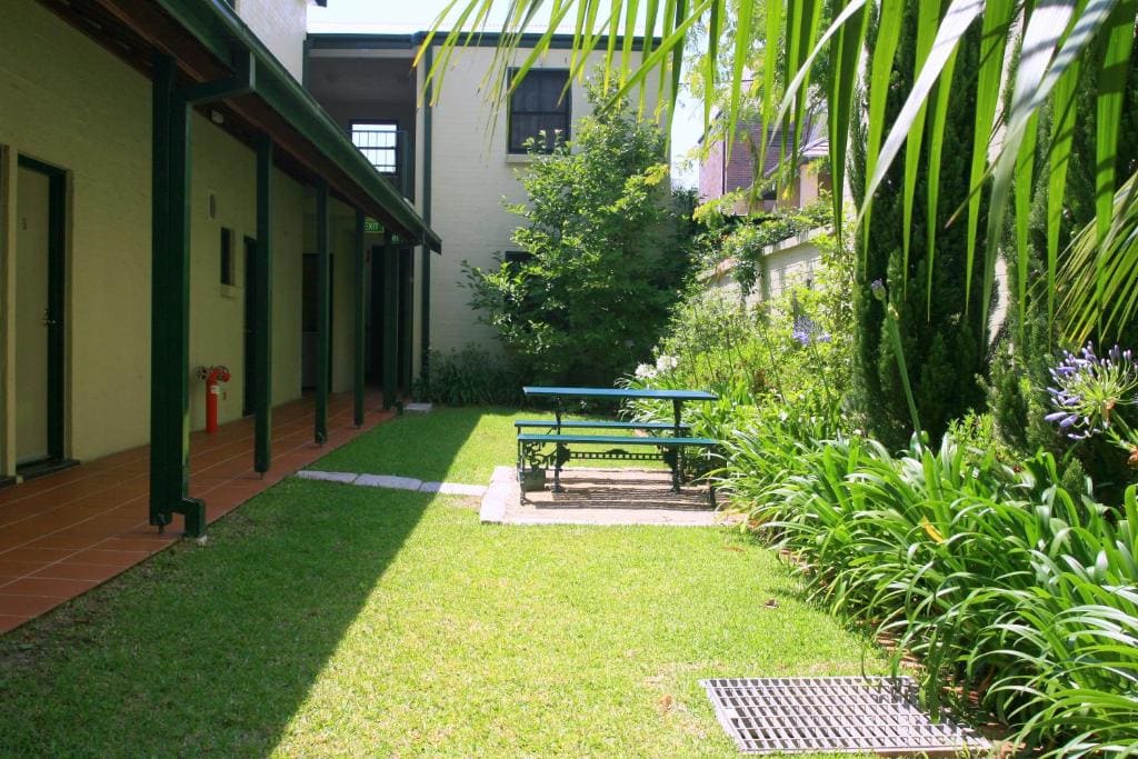 Avonmore On The Park Boutique Hotel - View 4