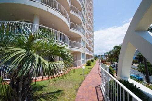 Beachcomber International Resort - Vista 6