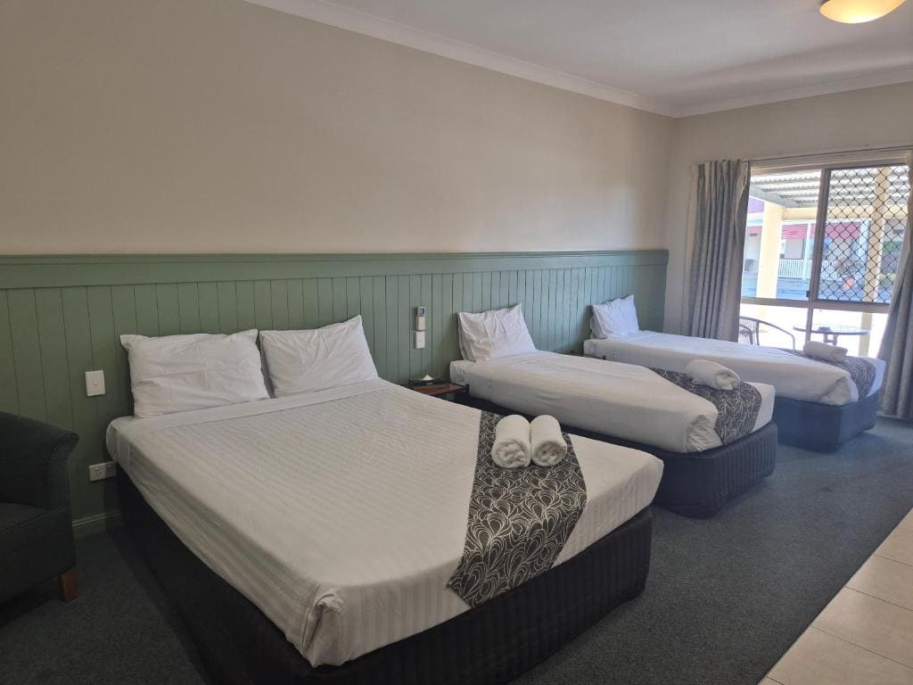 Pittsworth Motor Inn - View 7