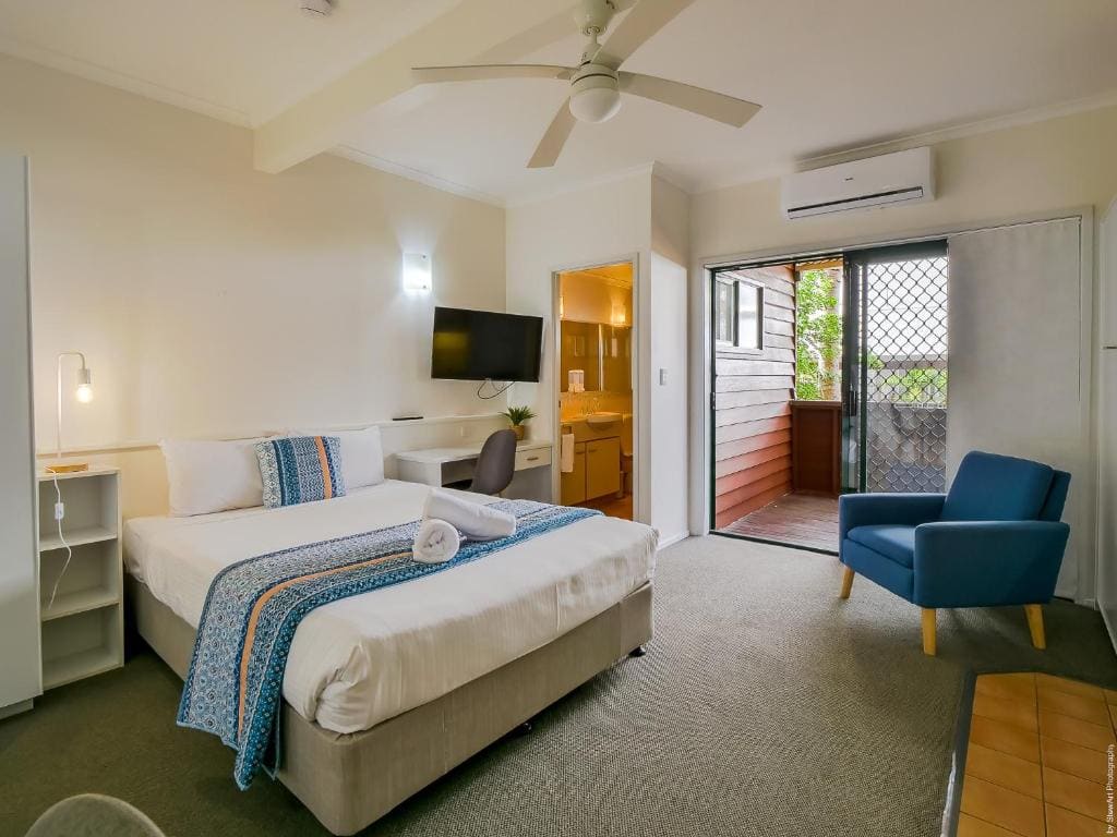 Boat Harbour Studio Apartments and Villas - View 2